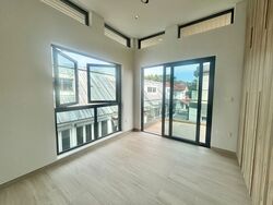 Whitley Road (D11), Semi-Detached #488904821